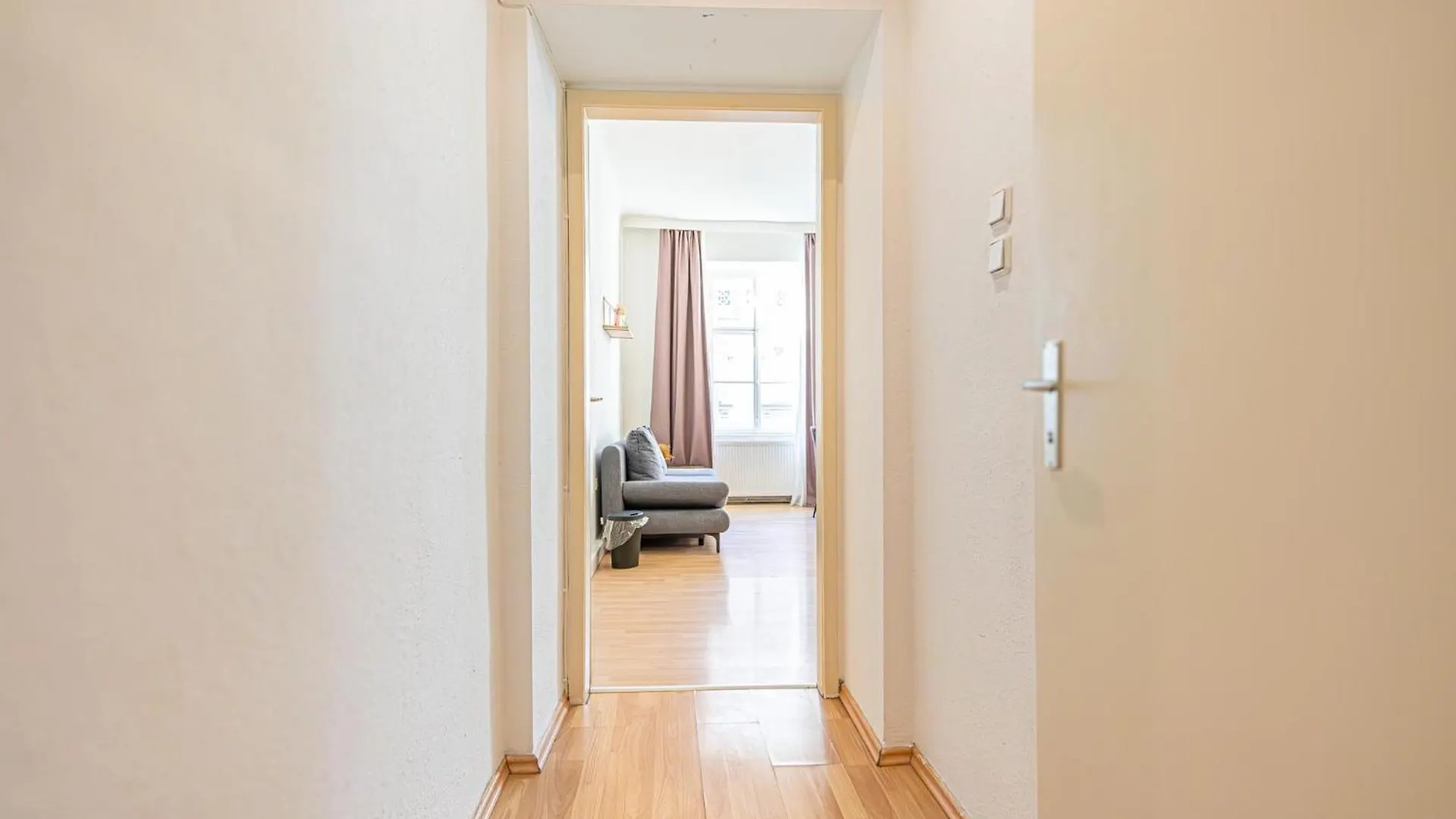 Stylish 2Br Apartment For 5P Nice Location Vienna